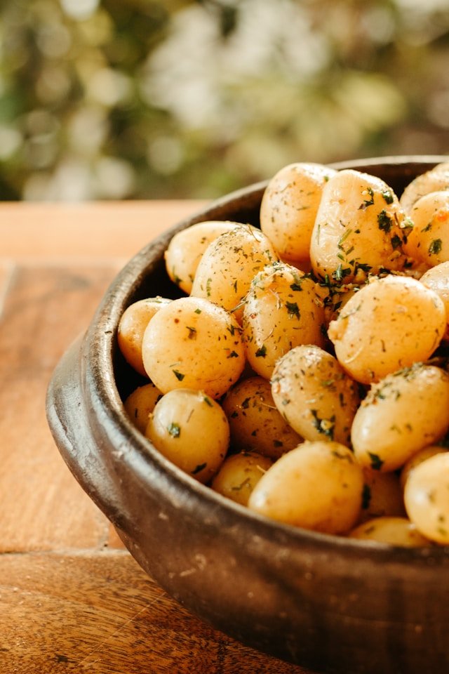 How to Boil Potatoes: Stove, Microwave, Cooker, Instant Pot – A Friendly Guide